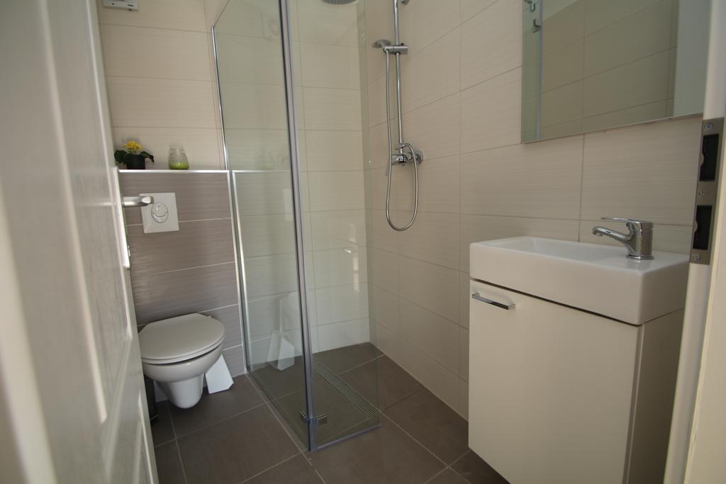 Oak House Villa Zadvarje Ngoại thất bức ảnh