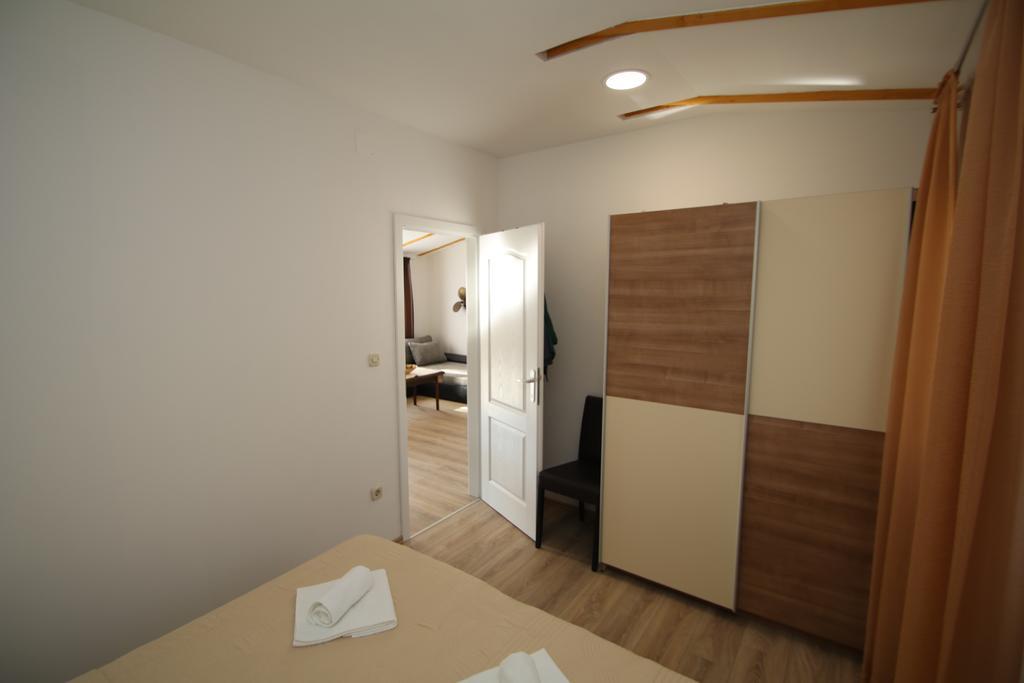 Oak House Villa Zadvarje Ngoại thất bức ảnh