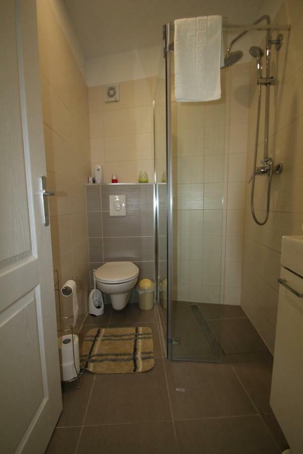Oak House Villa Zadvarje Ngoại thất bức ảnh