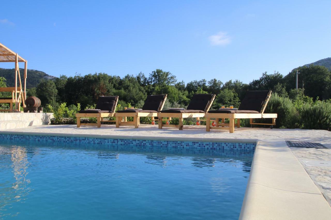 Oak House Villa Zadvarje Ngoại thất bức ảnh